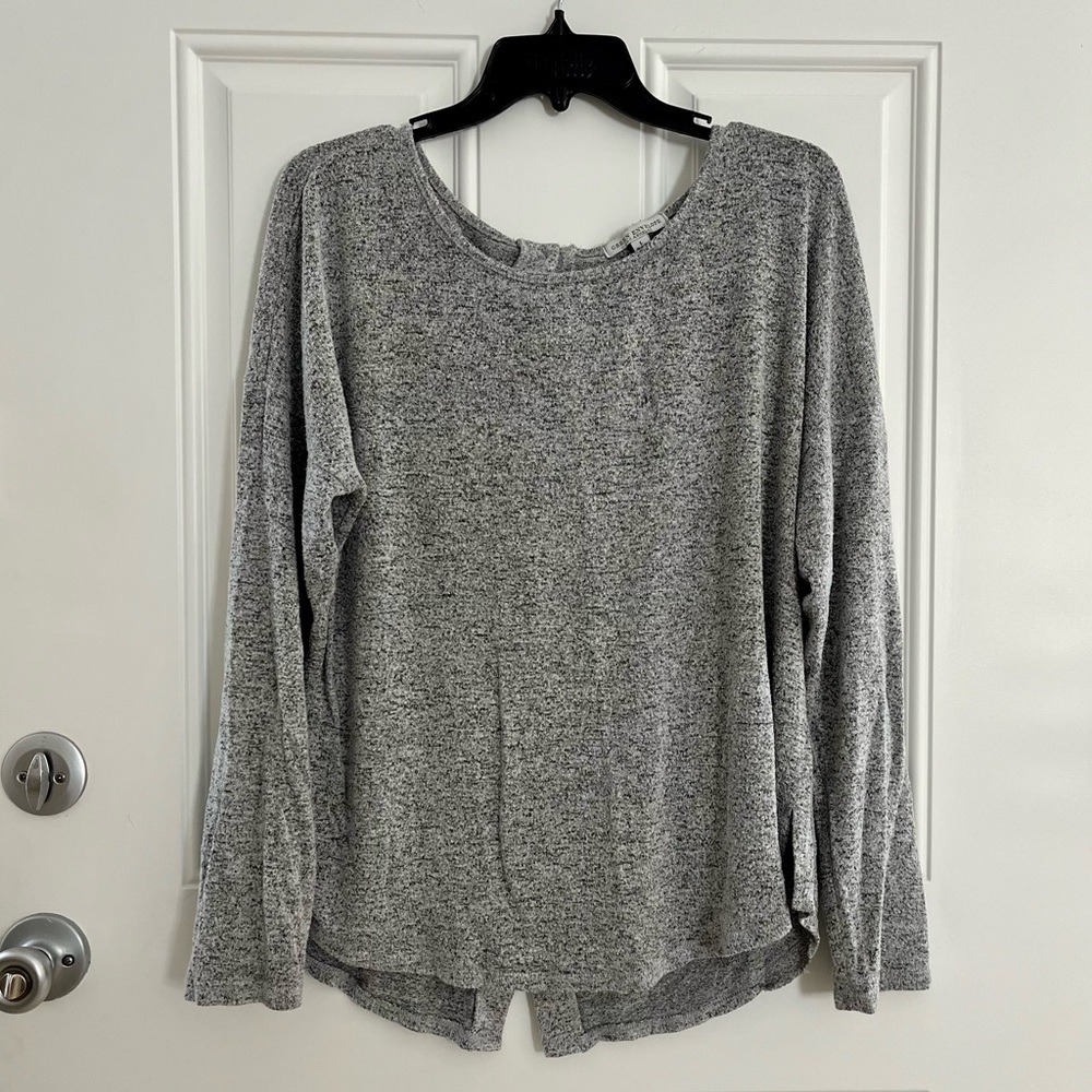 Women’s Top